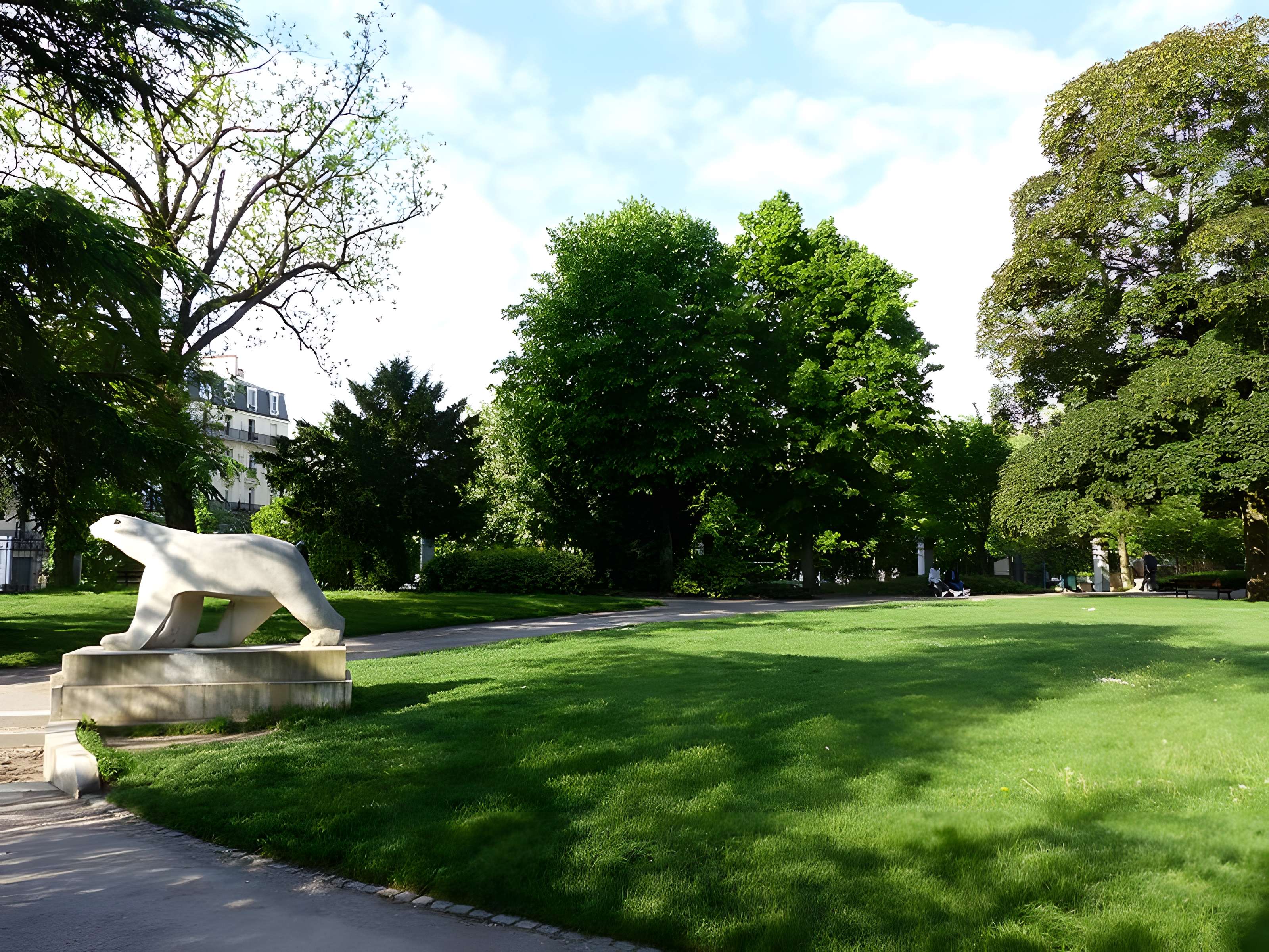 Réservoir Darcy et jardin Darcy, y compris ses clôtures et la fontaine de la Jeunesse