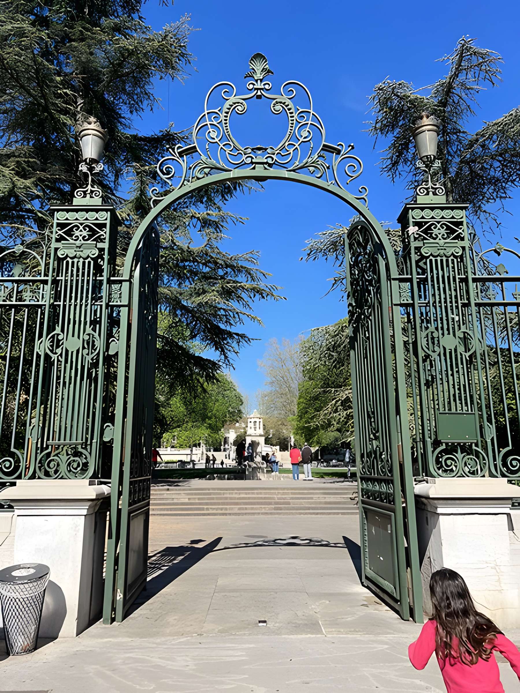 Réservoir Darcy et jardin Darcy, y compris ses clôtures et la fontaine de la Jeunesse