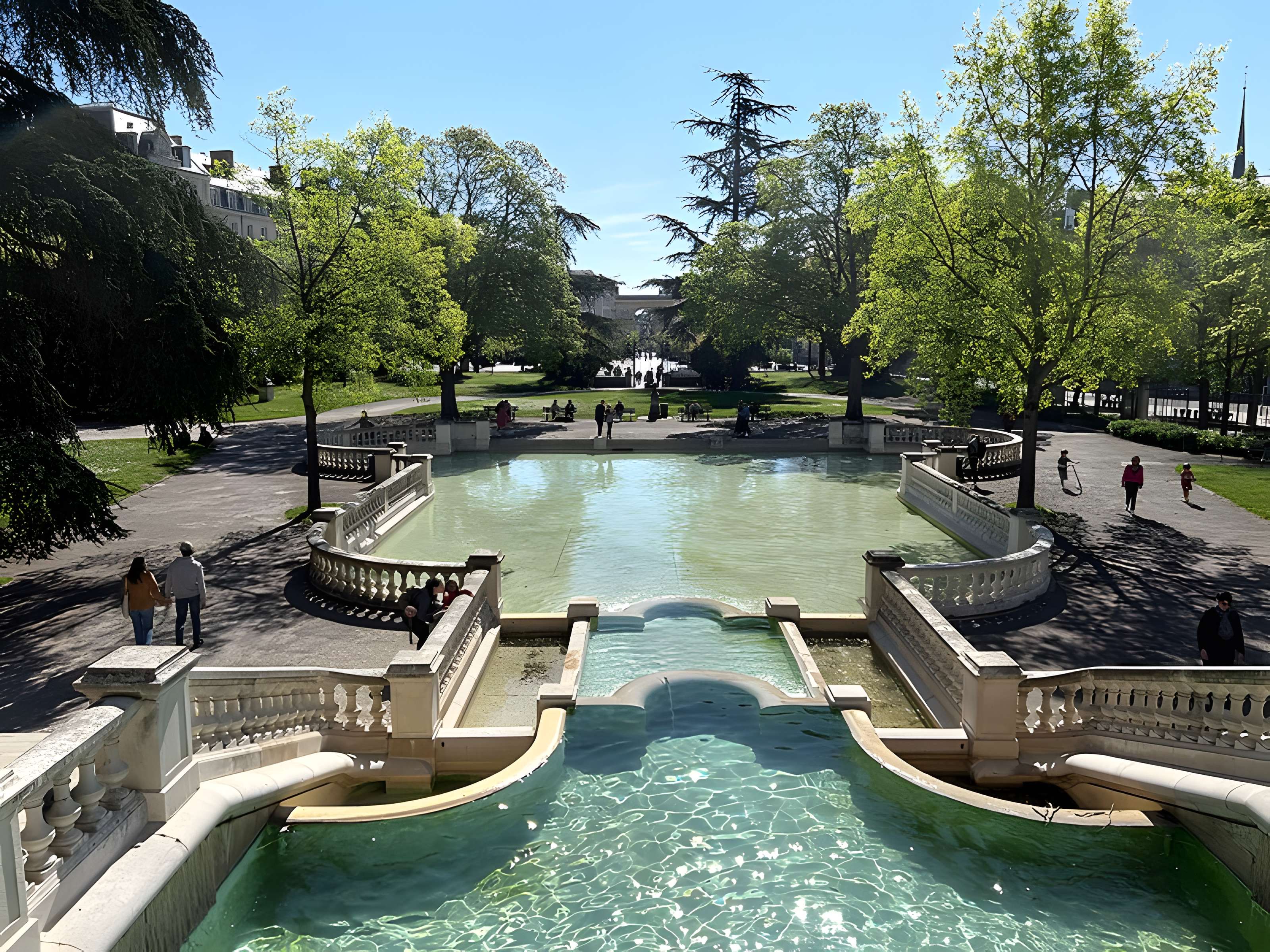Réservoir Darcy et jardin Darcy, y compris ses clôtures et la fontaine de la Jeunesse