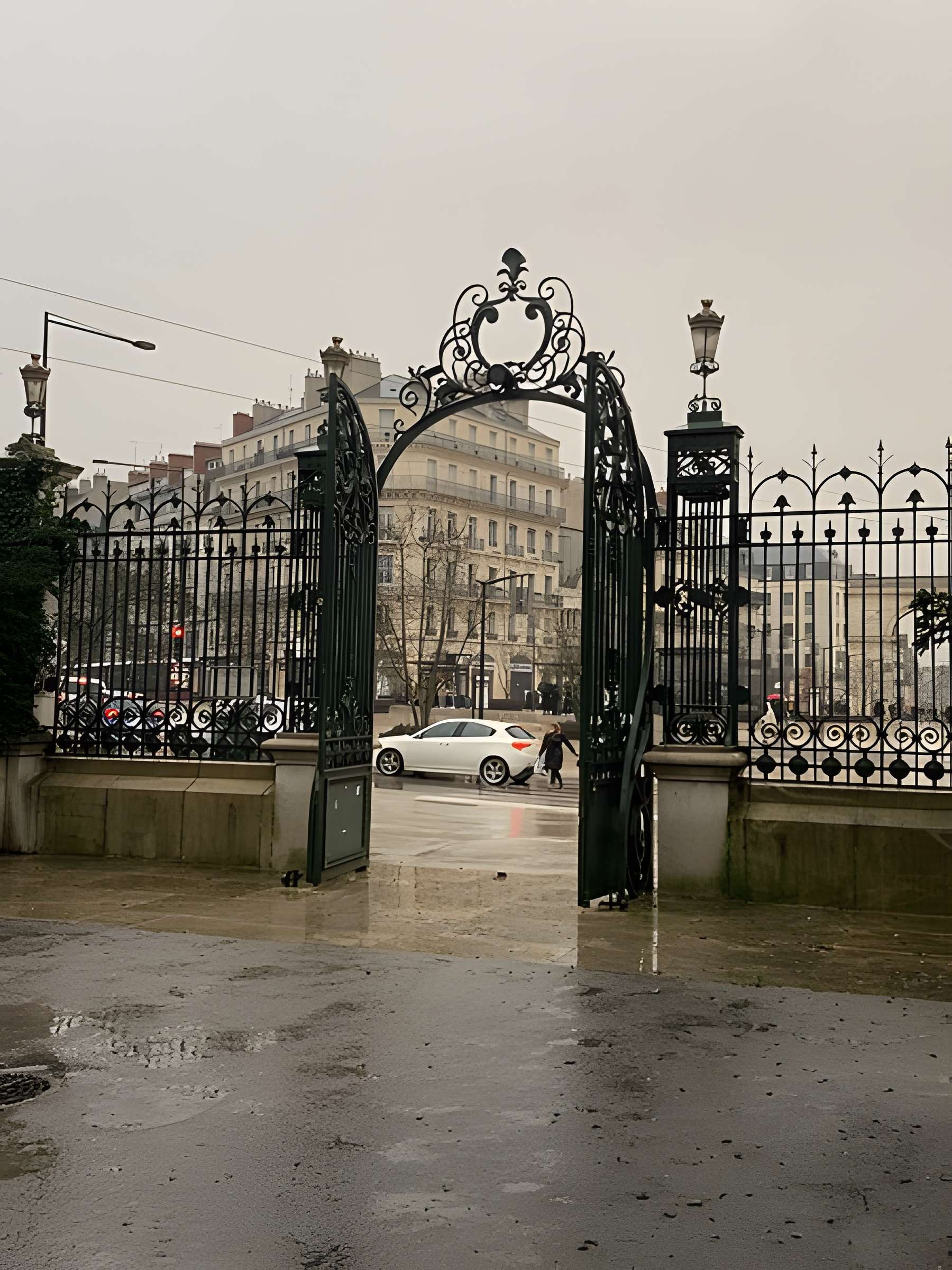 Réservoir Darcy et jardin Darcy, y compris ses clôtures et la fontaine de la Jeunesse
