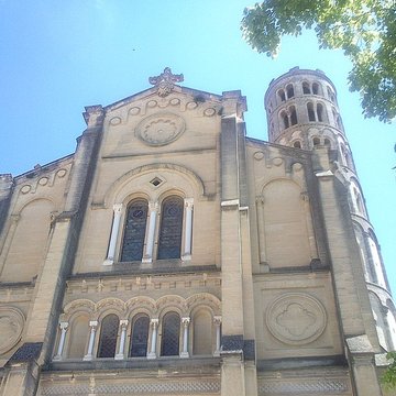 Cathédrale Saint-Théodorit dUzès