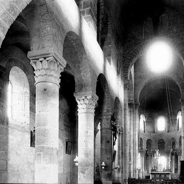 Église de Saint-Nectaire à Saint-Nectaire