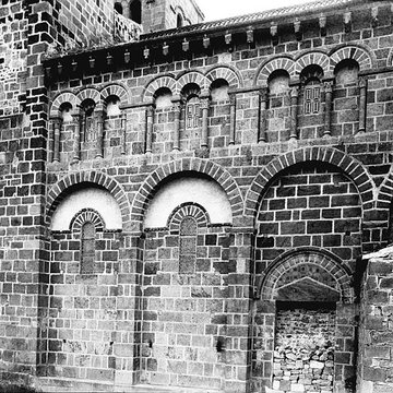 Église de Saint-Nectaire à Saint-Nectaire
