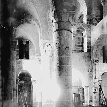 Église de Saint-Nectaire à Saint-Nectaire