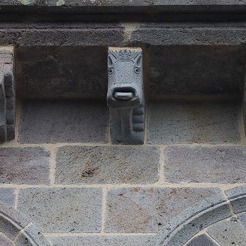 Église de Saint-Nectaire à Saint-Nectaire