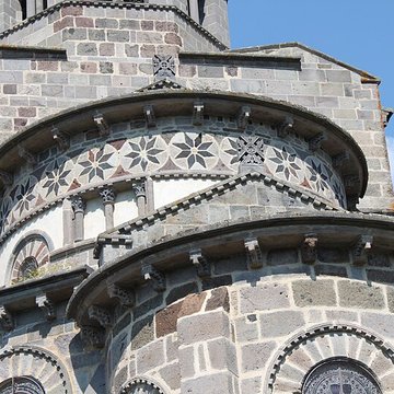 Église de Saint-Nectaire à Saint-Nectaire