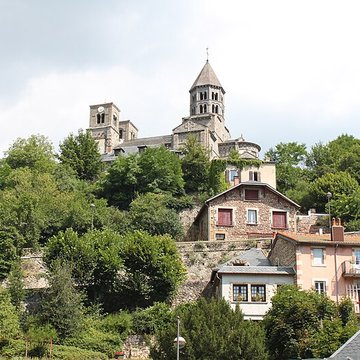 Église de Saint-Nectaire à Saint-Nectaire