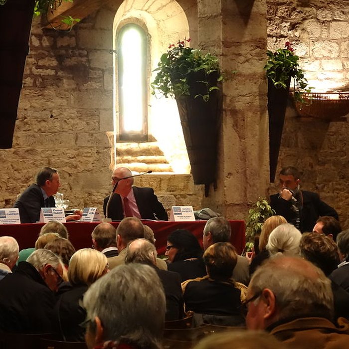 Photo de Hôpital ancien hôtel-Dieu