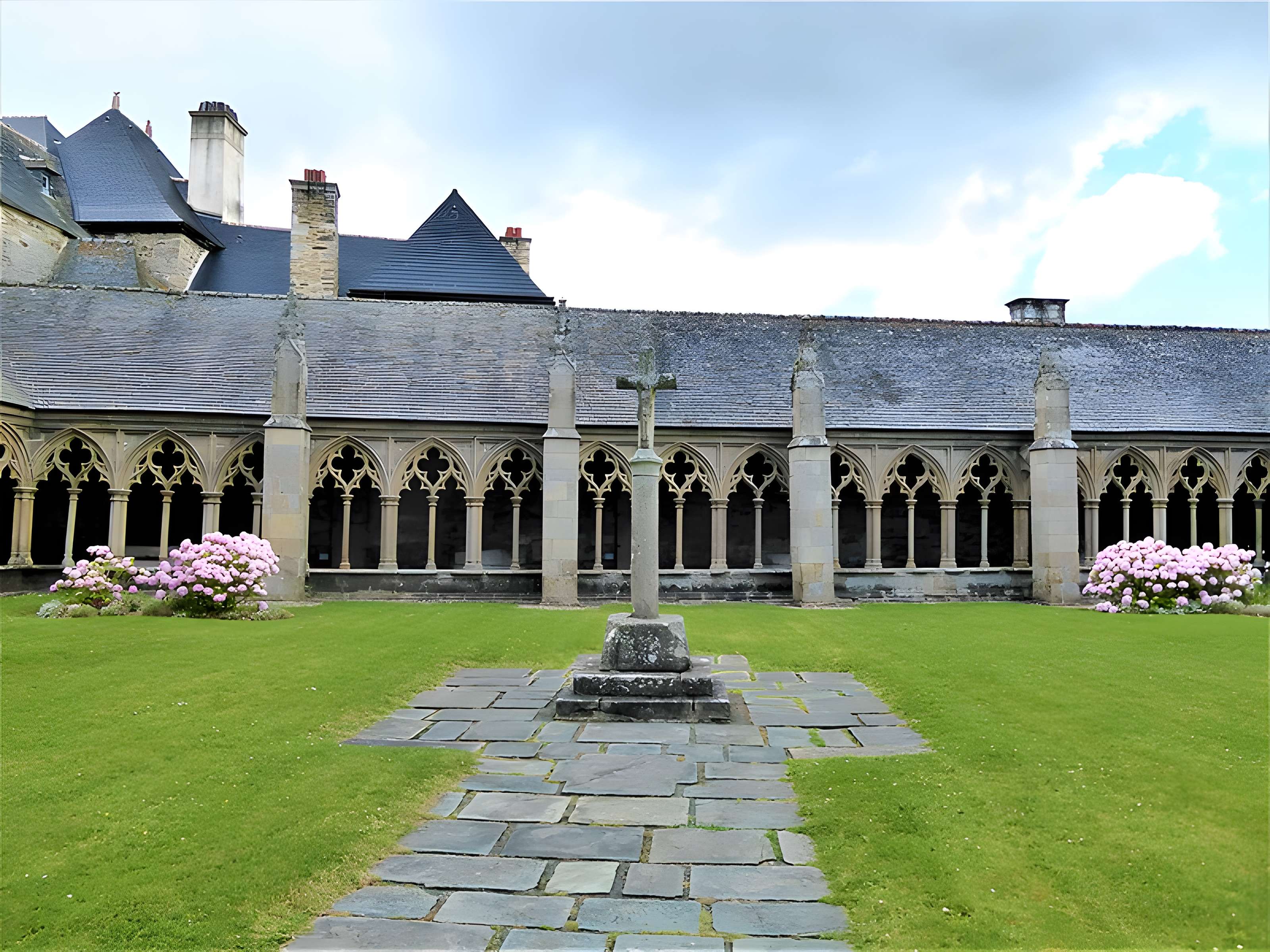 Cathédrale Saint-Tugdual de Tréguier