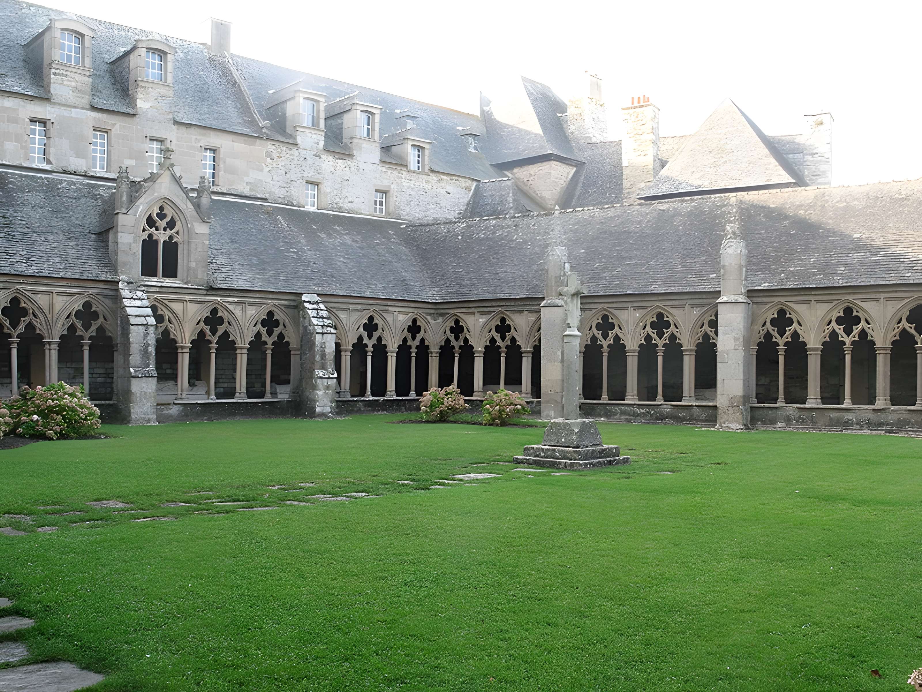 Cathédrale Saint-Tugdual de Tréguier