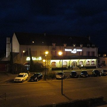 Ancien Hôtel de la Côte-dOr, relais Bernard Loiseau