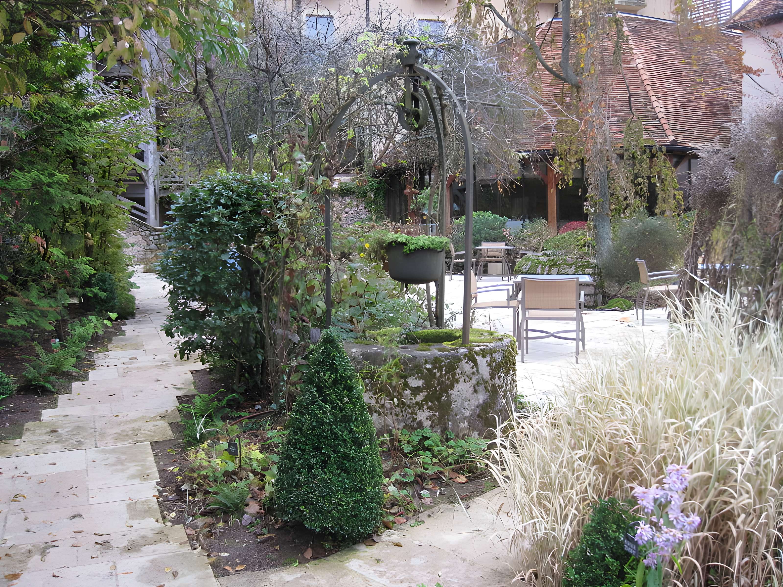 Ancien Hôtel de la Côte-d'Or, relais Bernard Loiseau
