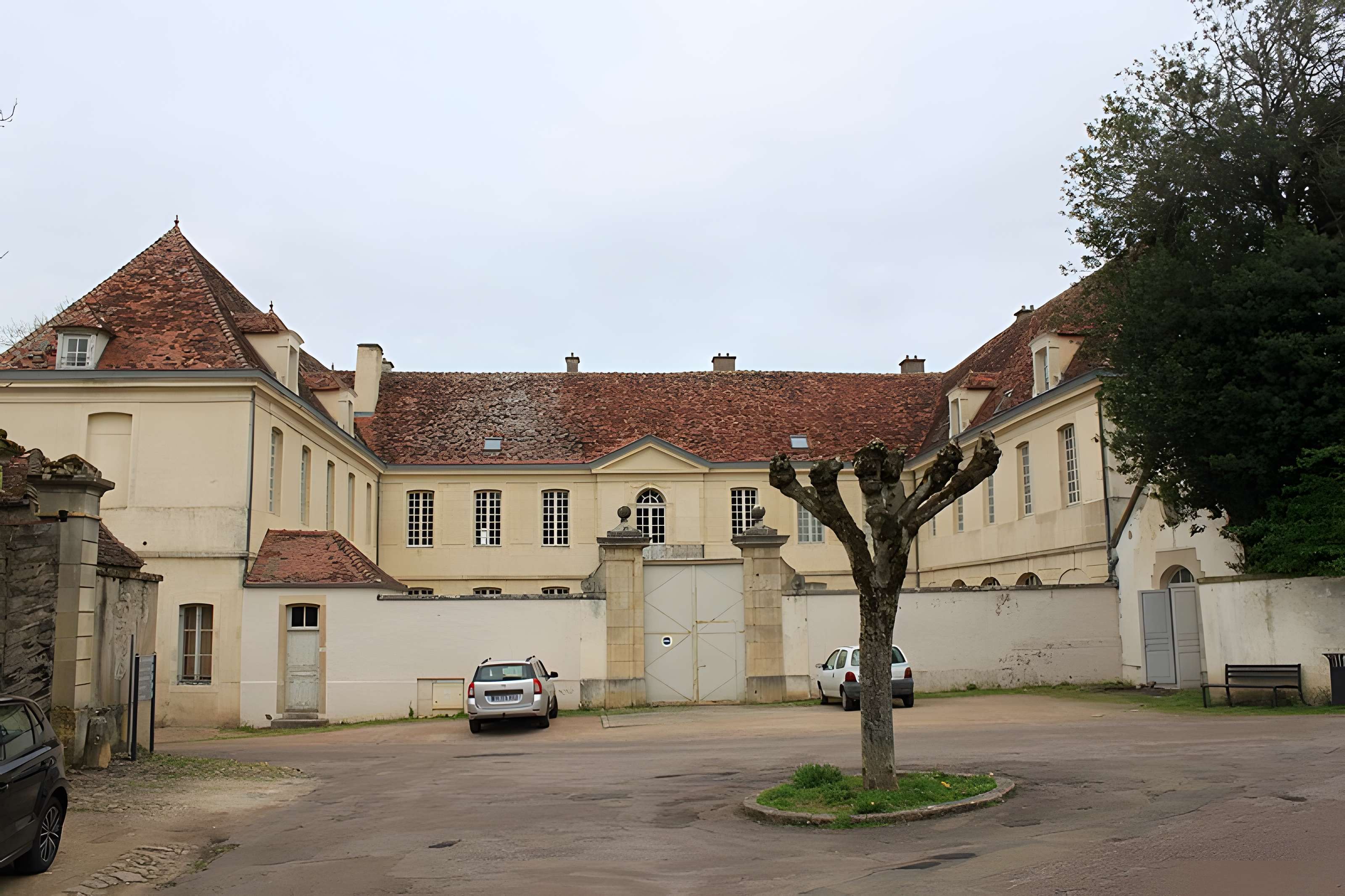 Ancien hôpital