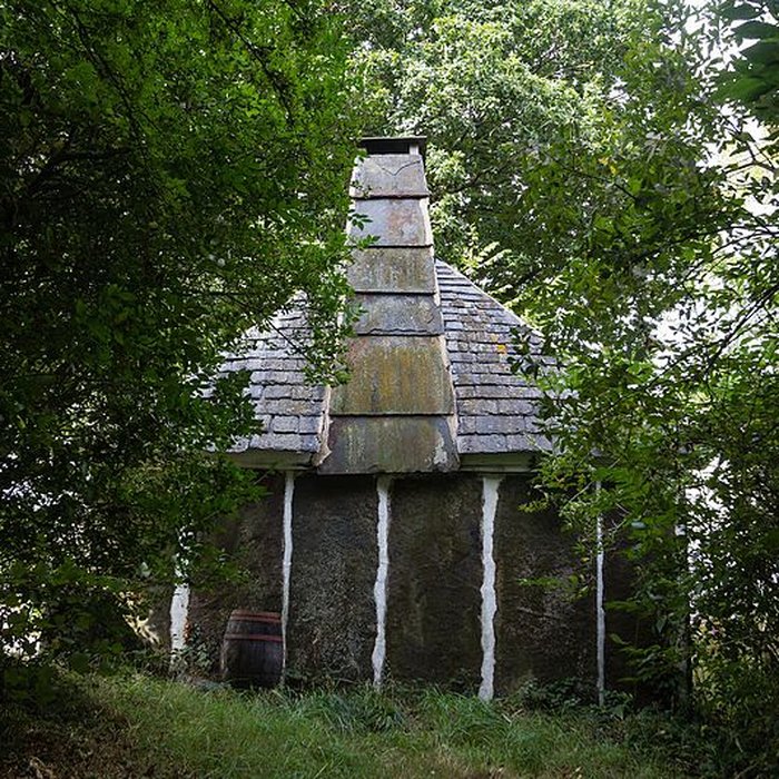 Photo de Ancienne maison douvrier carrier, dite Loge Michel