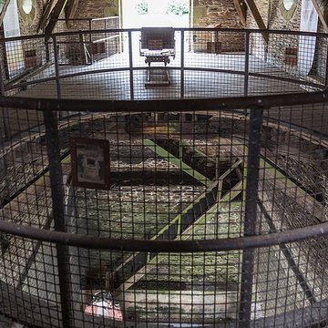 Anciennes forges des Salles également sur commune de Sainte-Brigitte, dans le Morbihan