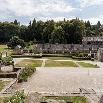 Anciennes forges des Salles également sur commune de Sainte-Brigitte, dans le Morbihan