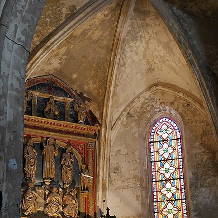 Photo de Église haute de Bonnieux