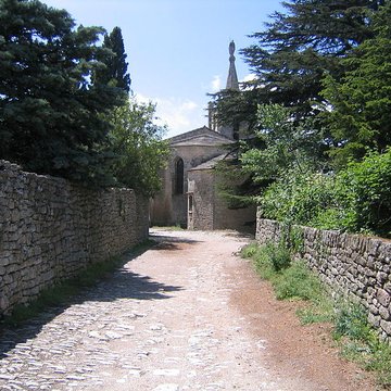 Église haute de Bonnieux