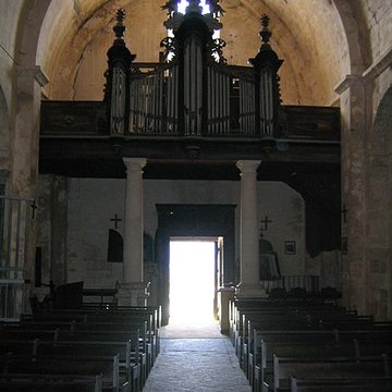 Église haute de Bonnieux
