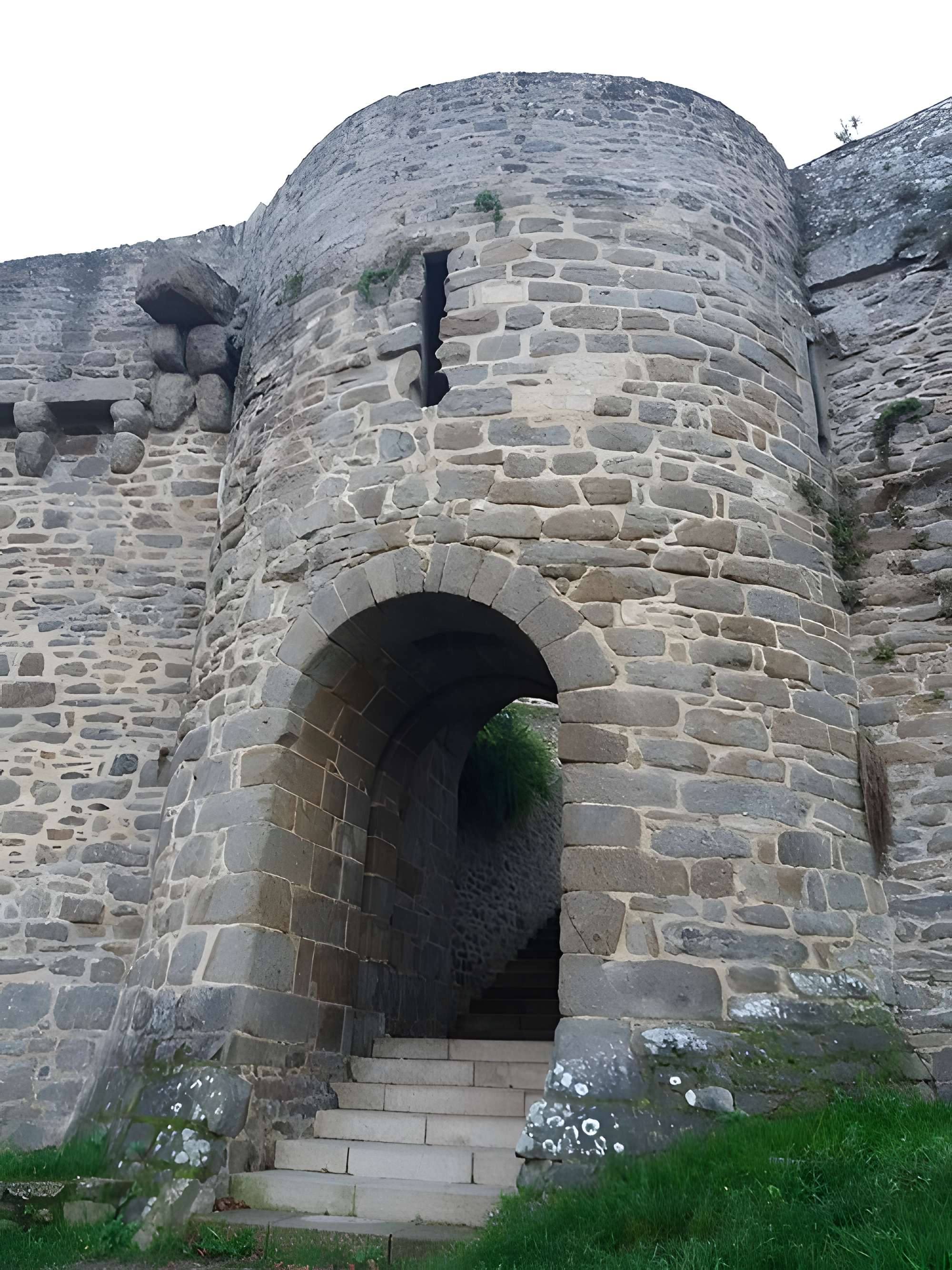 Remparts, tours et portes de la ville