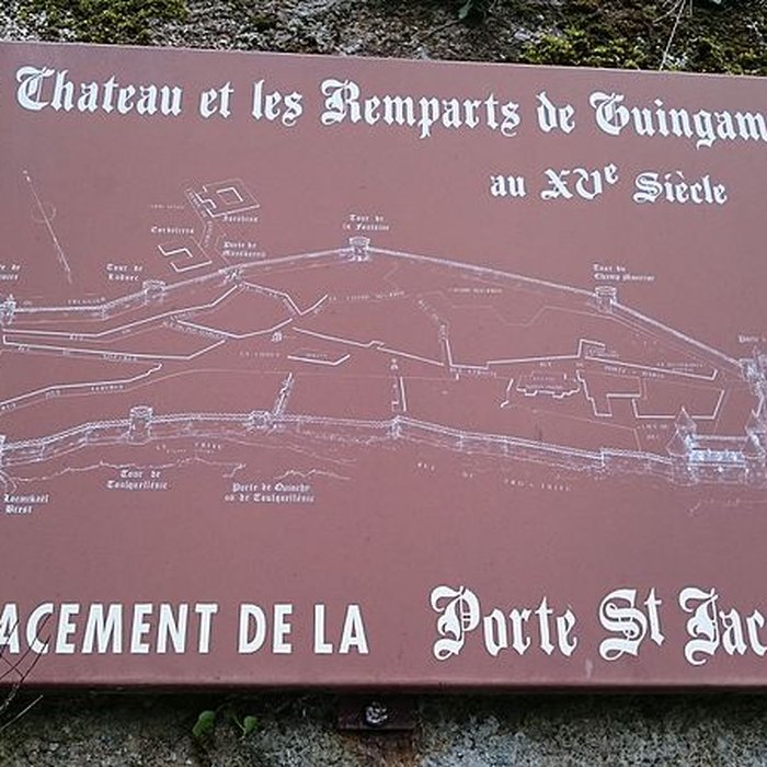 Photo de Restes des remparts