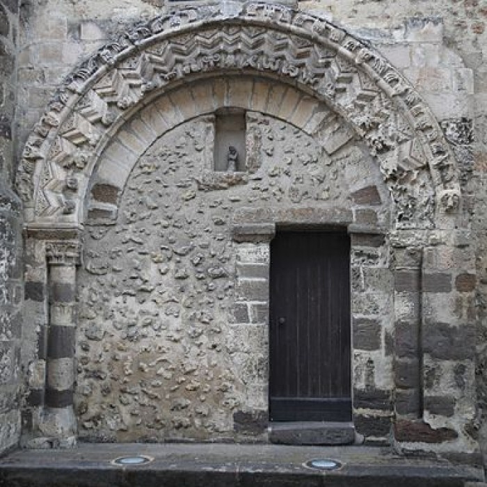 Photo de Église Notre-Dame de Beaumont-sur-Sarthe