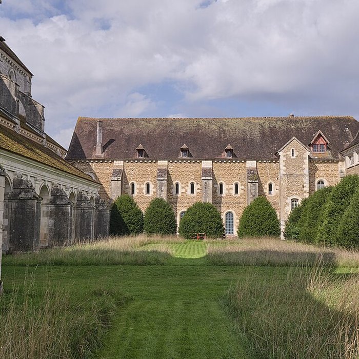 Photo de Abbatiale Notre-Dame-et-Saint-Edme de Pontigny
