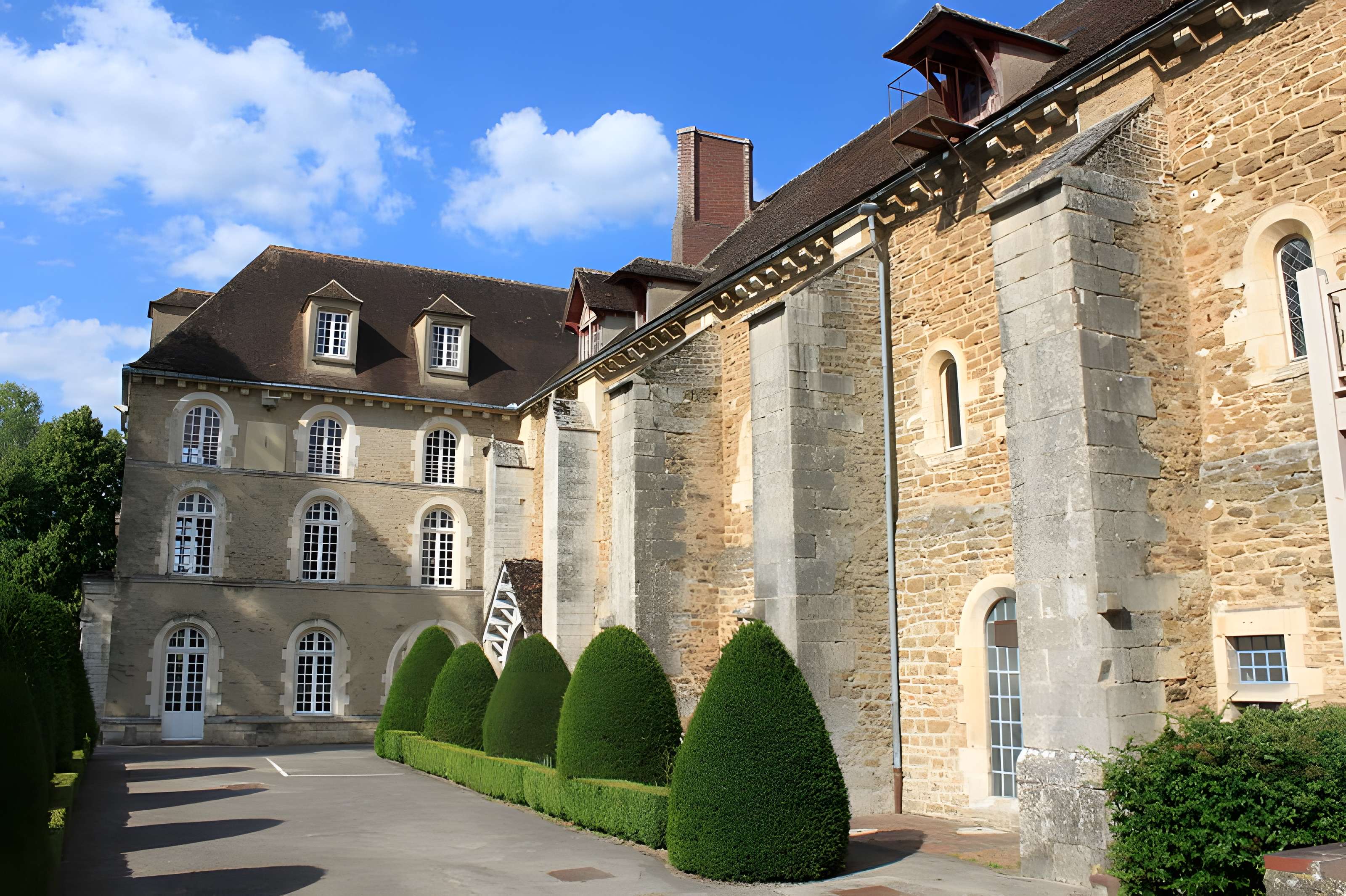 Abbatiale Notre-Dame-et-Saint-Edme de Pontigny