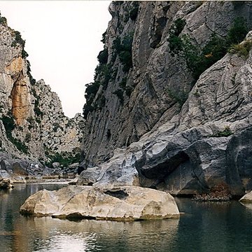 Grotte de la Caune de lArago