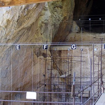 Grotte de la Caune de lArago