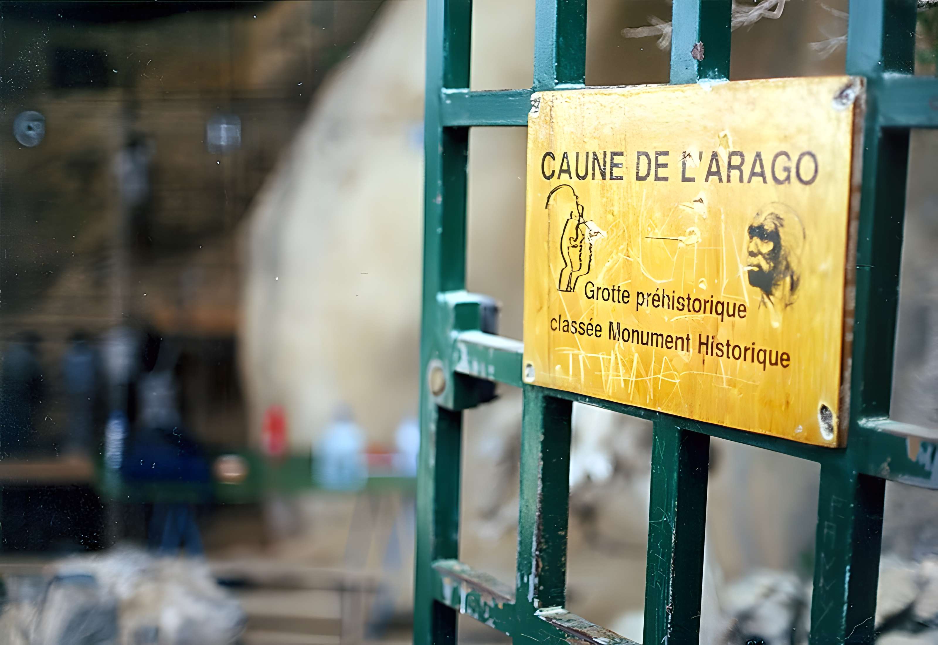 Grotte de la Caune de l'Arago