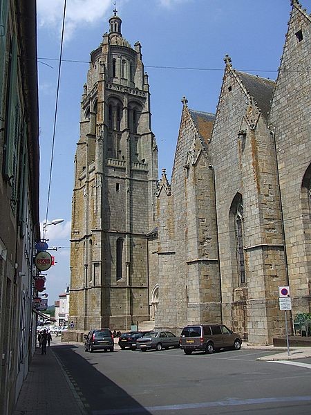 Photo de Église Notre-Dame de Bressuire