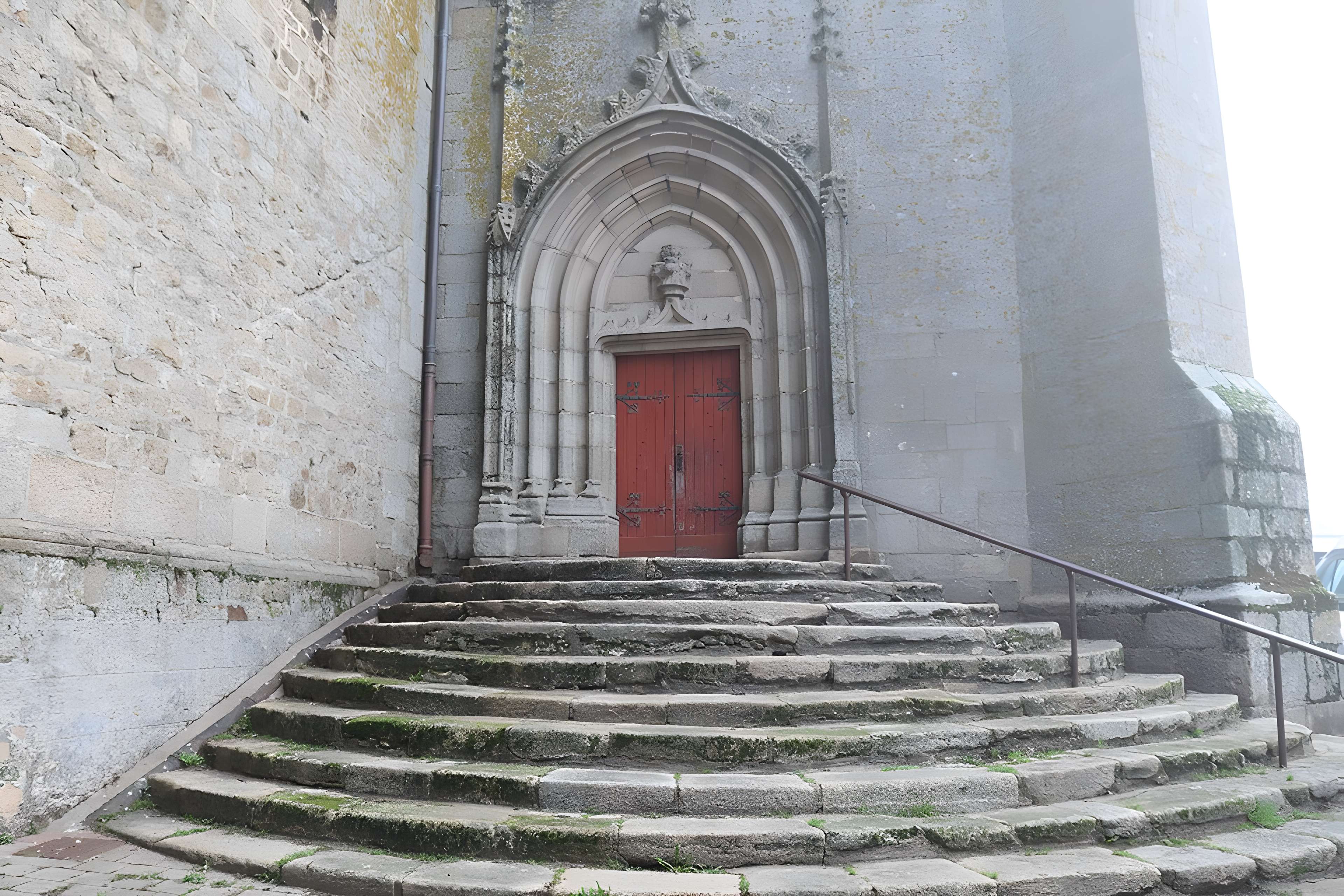 Église Notre-Dame de Bressuire