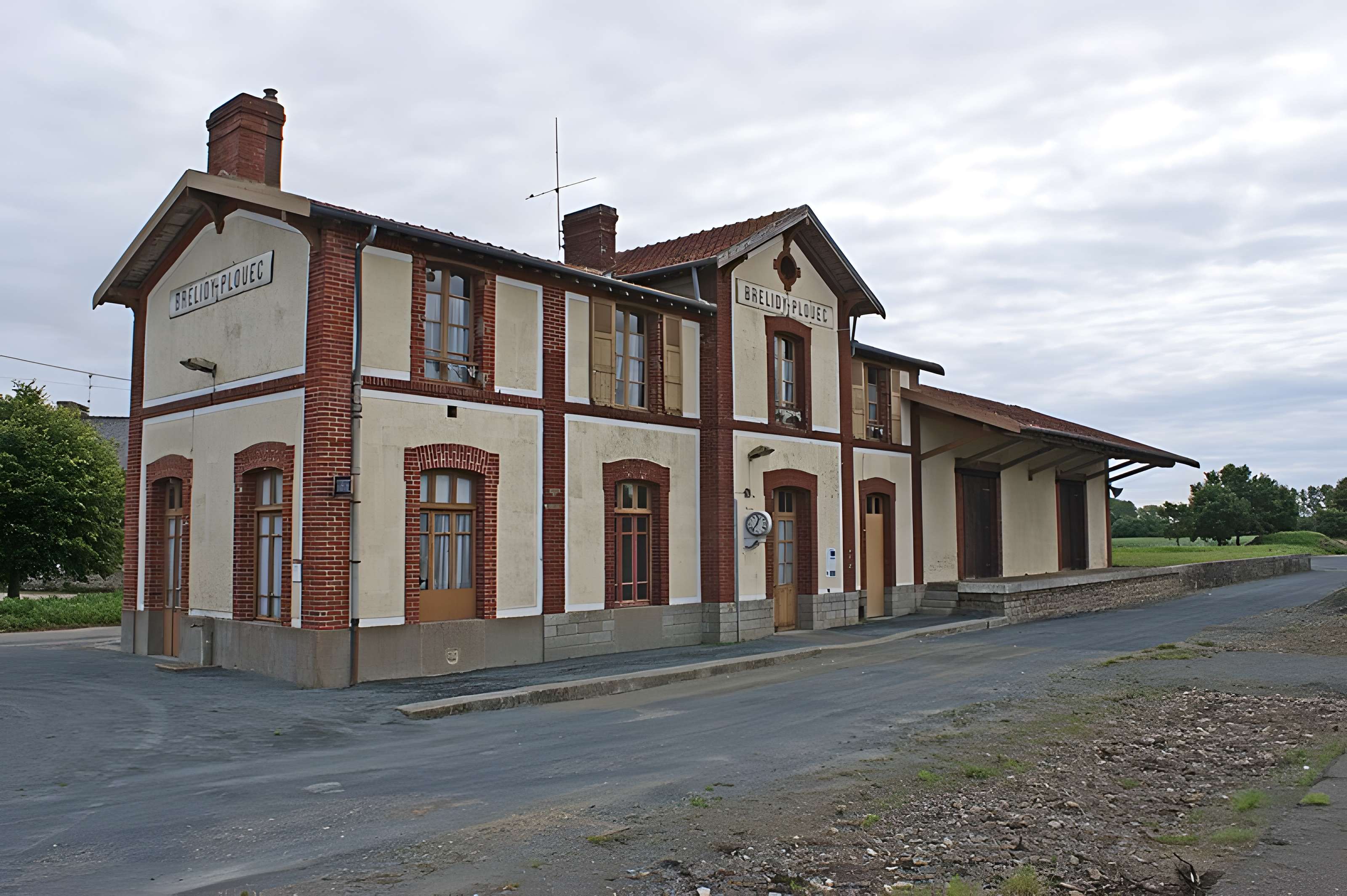 Gare ferroviaire de Brélidy-Plouëc