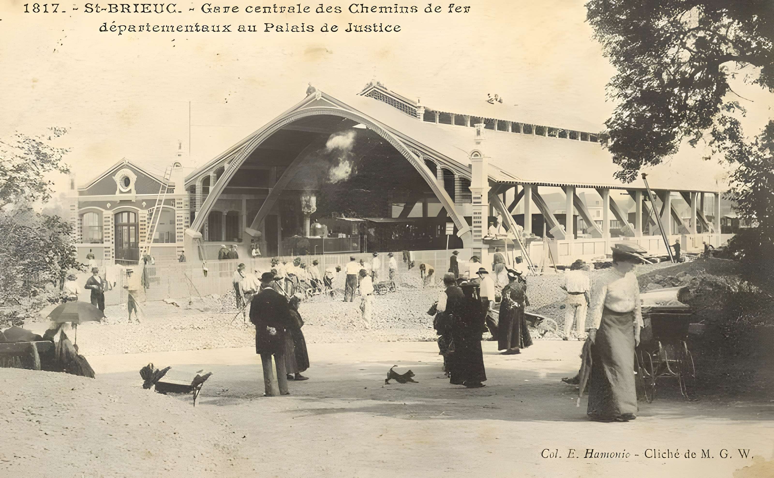 Ancienne gare ferroviaire départementale