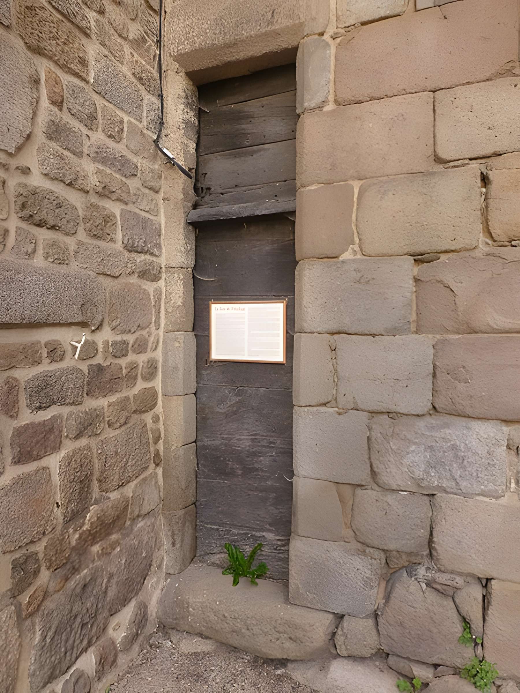 Tour de l'Horloge, sur la Grande-Rue