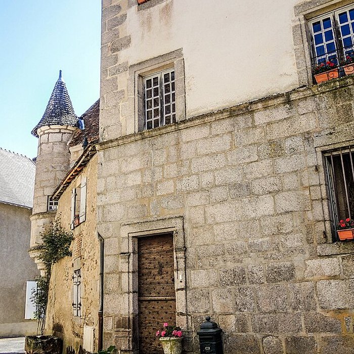 Photo de Immeuble bureaux et logements des fonctionnaires de la perception et du service vicinal