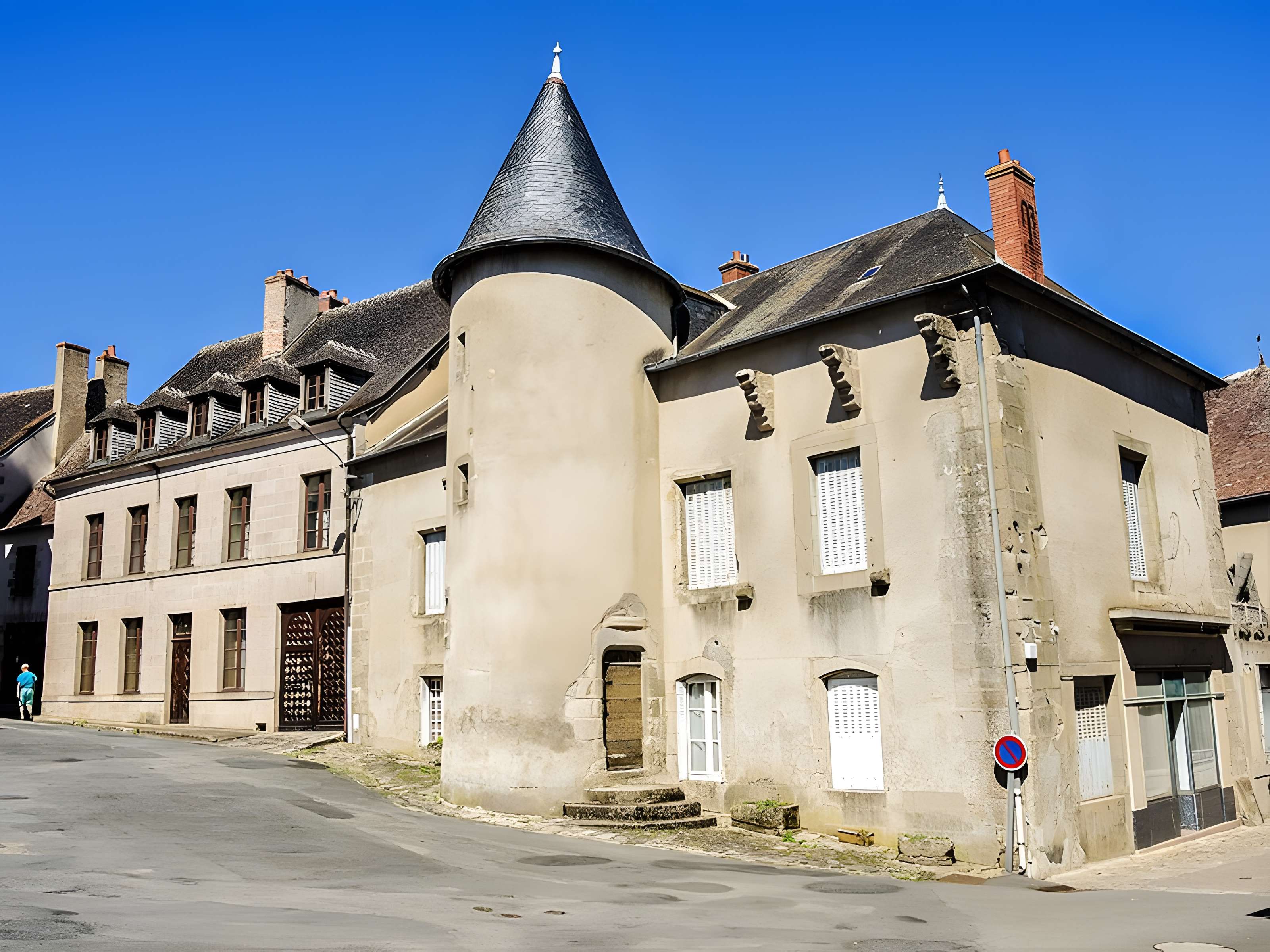 Immeuble (bureaux et logements des fonctionnaires de la perception et du service vicinal)