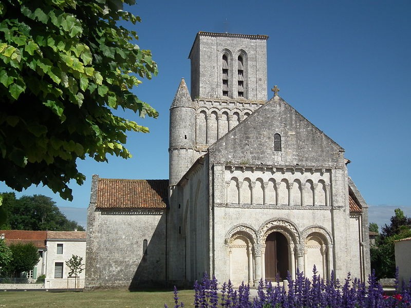 Église NotreDame de CormeÉcluse Musée du Patrimoine de France