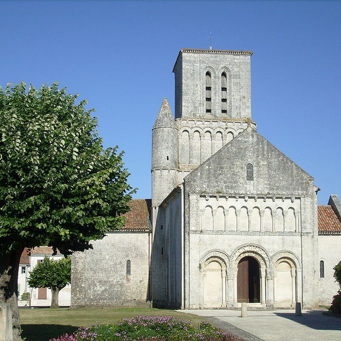 Photo de Église Notre-Dame de Corme-Écluse