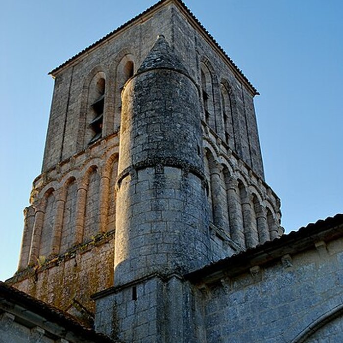 Photo de Église Notre-Dame de Corme-Écluse