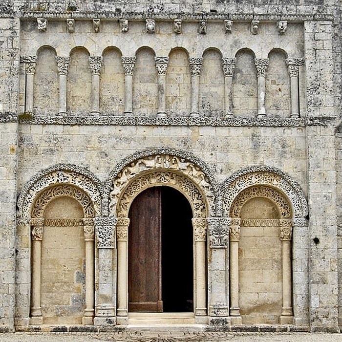 Photo de Église Notre-Dame de Corme-Écluse