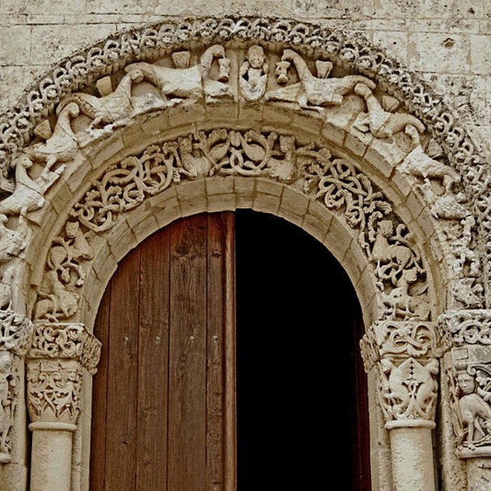 Photo de Église Notre-Dame de Corme-Écluse