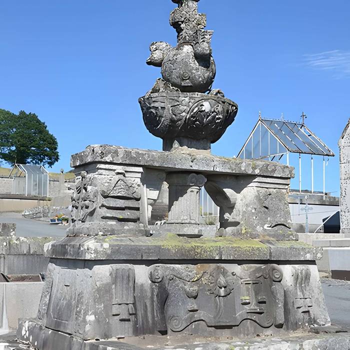 Photo de Monumento funerario di Pierre-Victor Loth