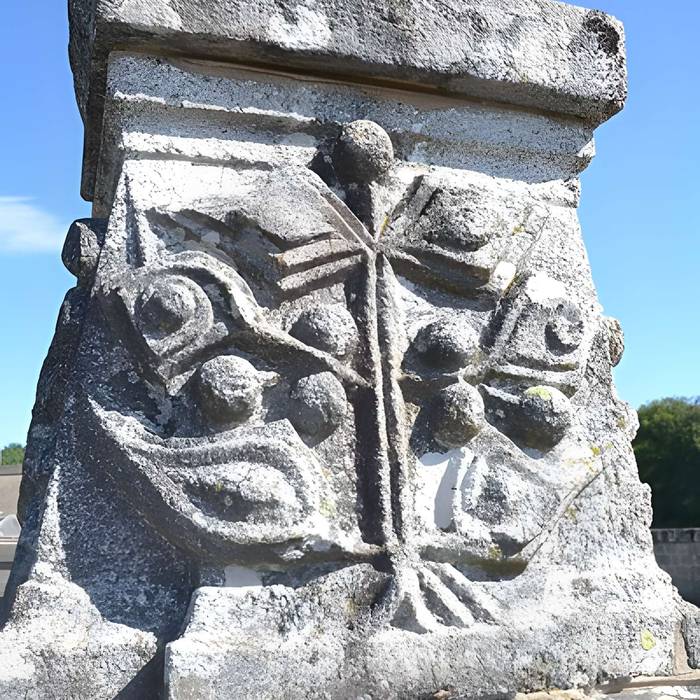 Photo de Monumento funerario di Pierre-Victor Loth