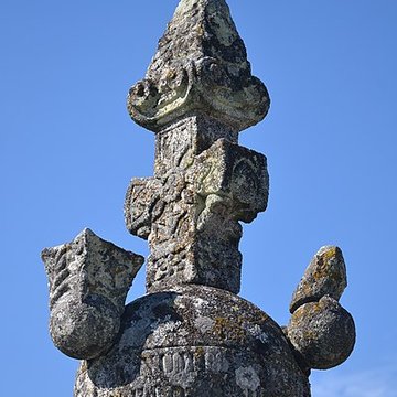 Monument funéraire de Pierre-Victor Loth
