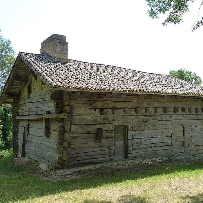 Photo de Maison à empilage de planches de Jouandis