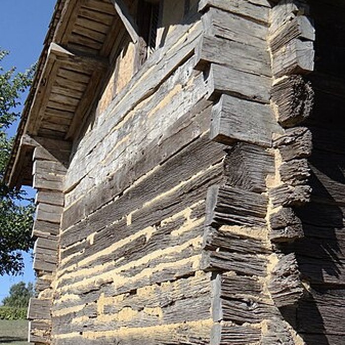 Photo de Maison à empilage de planches de Jouandis