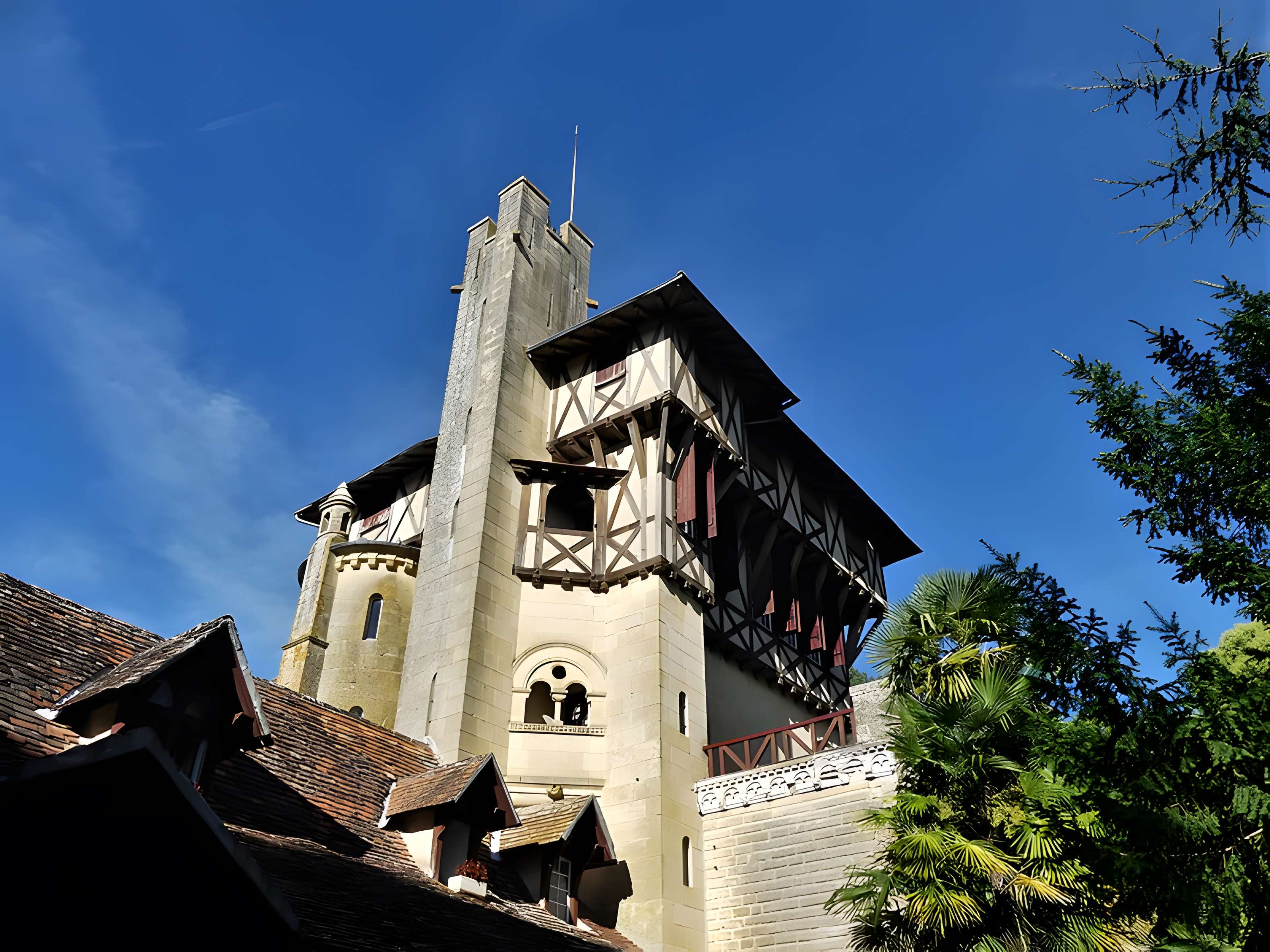 Château de Mounet-Sully