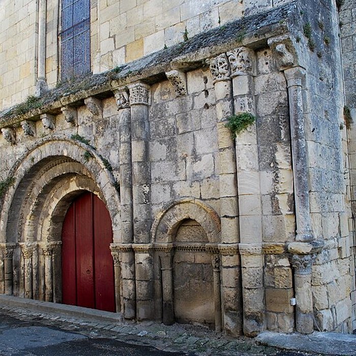 Photo de Église Notre-Dame de Guîtres